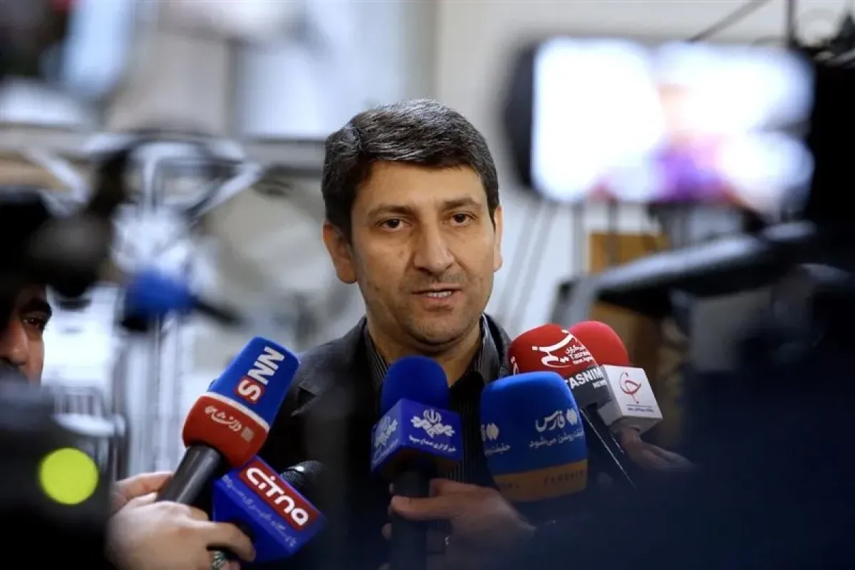 نقش هوش مصنوعی در تدوین و تنقیح قوانین و کاهش تورم قانونی